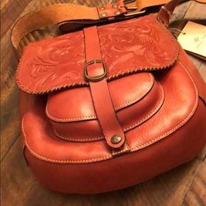NWT Patricia Nash Barcelona Saddle bag in Florence